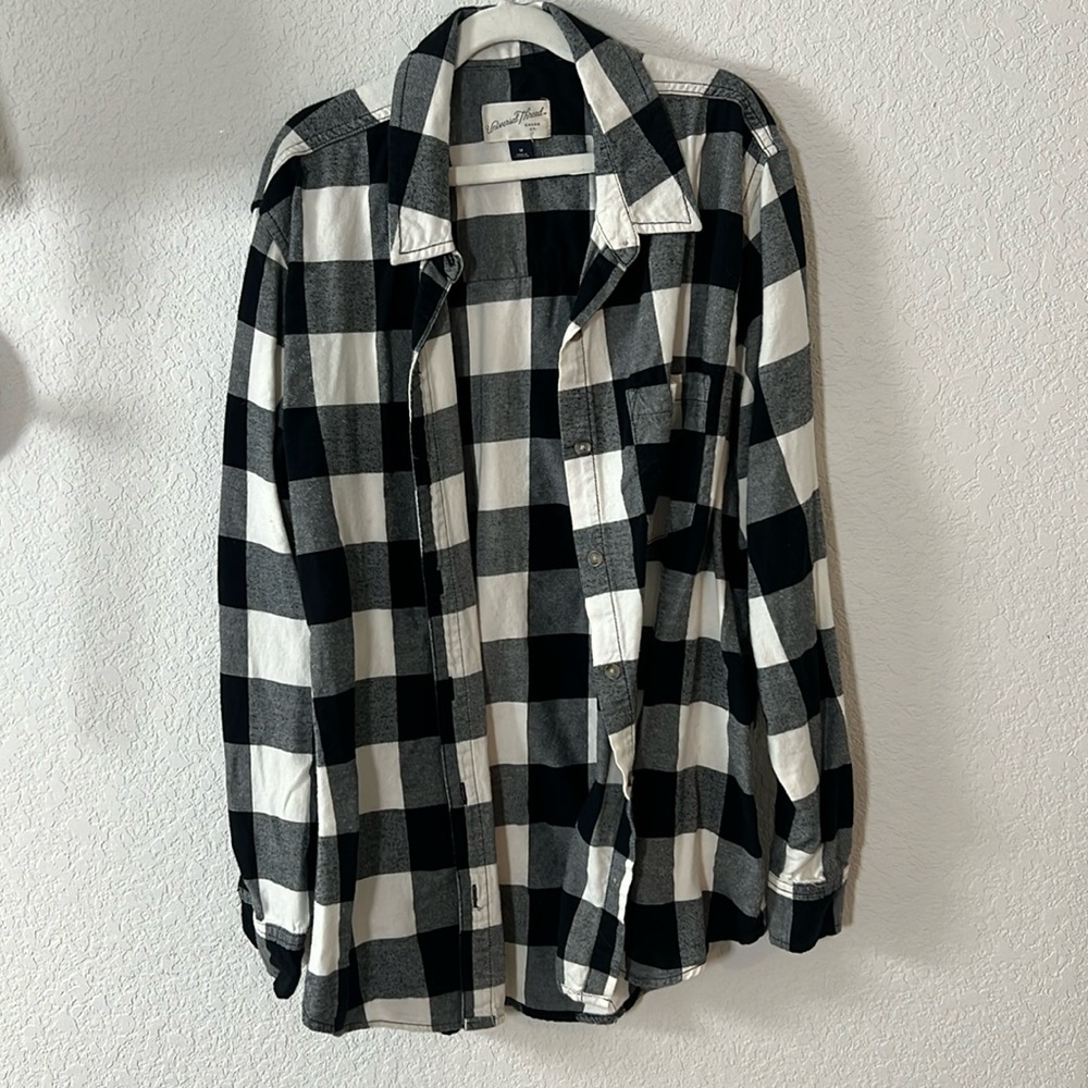 Flannel black and white